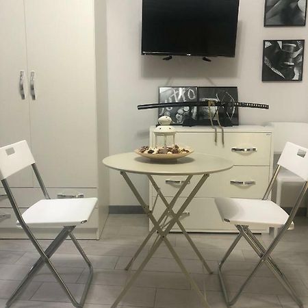 Hamlet Appartment Napoli Bagian luar foto