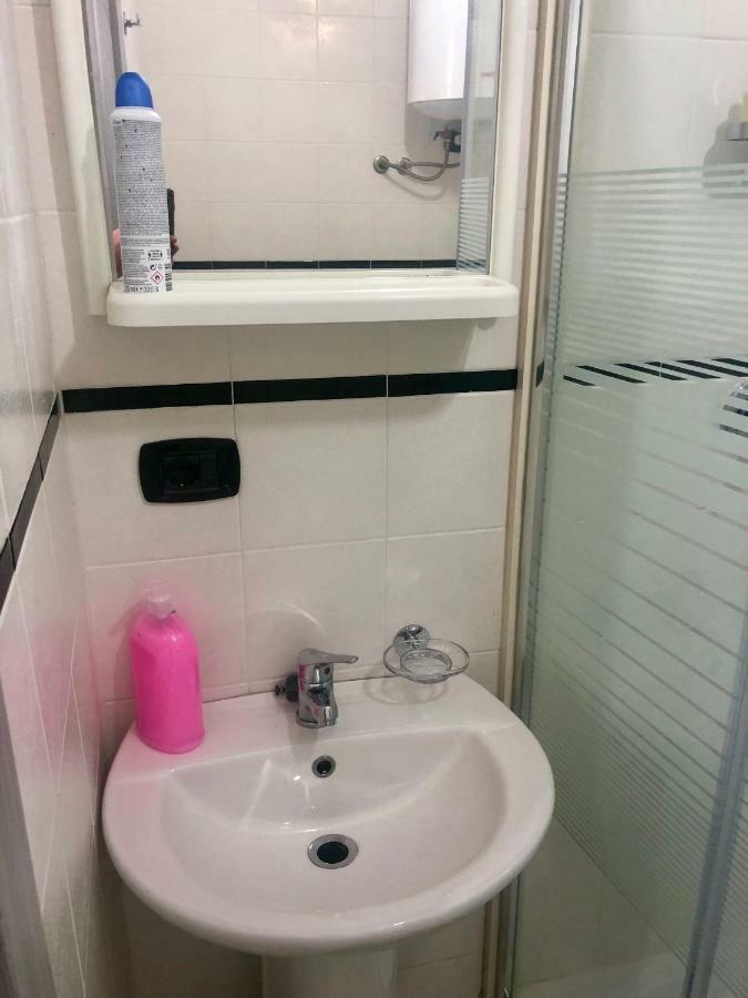 Hamlet Appartment Napoli Bagian luar foto
